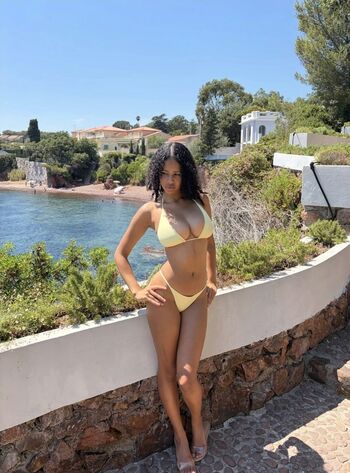 🔥 Gyal page leaked private photo uncensored full