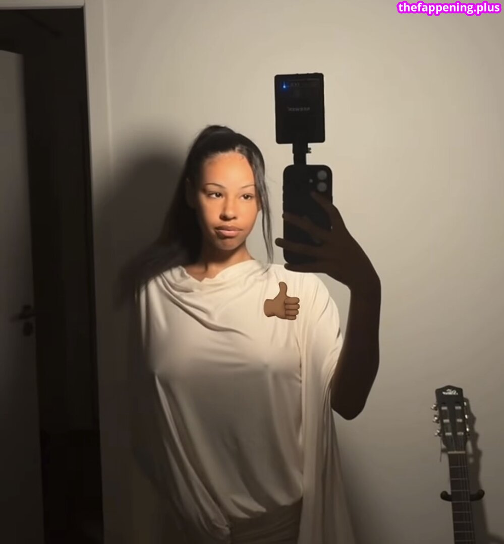 🔥 Gyal/ leaked private photo uncensored full