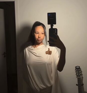 🔥 Gyal leaked private photo uncensored full