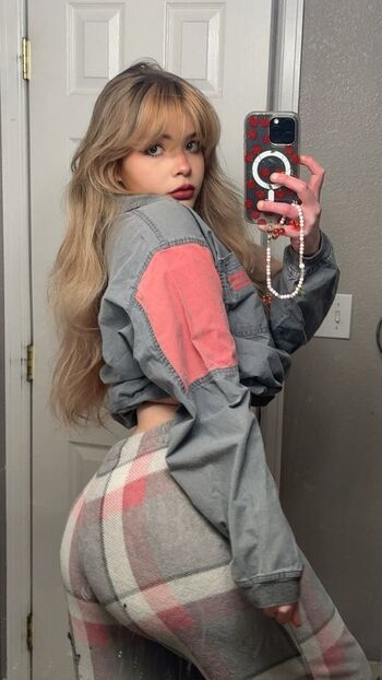 🔥 Aiiygatorz leaked private photo uncensored full