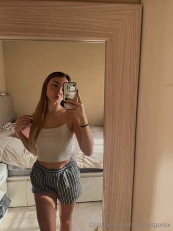 🔥 Alexisgoldx page leaked private photo uncensored full