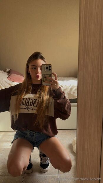 🔥 Alexisgoldx leaked private photo uncensored full