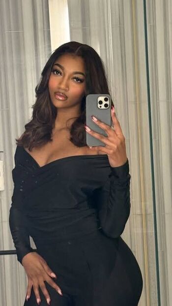 🔥 Angel reese page leaked private photo uncensored full