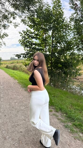 🔥 Angelina dehlow leaked private photo uncensored full