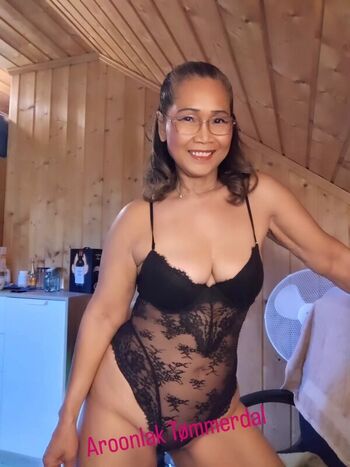 🔥 Aroonlak ubon leaked private photo uncensored full