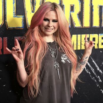 🔥 Avril lavigne page leaked private photo uncensored full