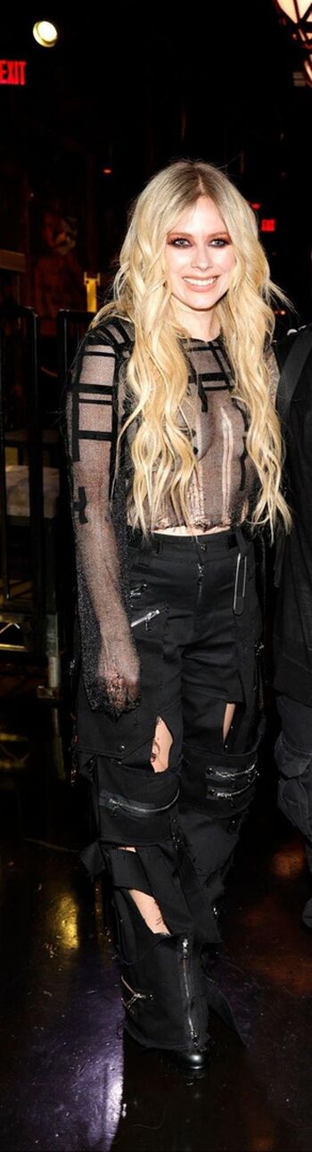 🔥 Avril lavigne page leaked private photo uncensored full