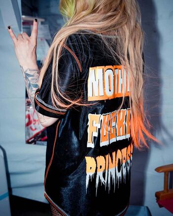🔥 Avril lavigne leaked private photo uncensored full