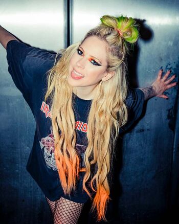 🔥 Avril lavigne leaked private photo uncensored full