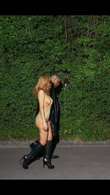 🔥 Bianca censori leaked private photo uncensored full