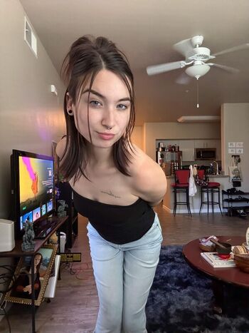 🔥 Big labia girls page leaked private photo uncensored full