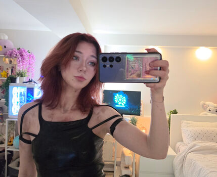 🔥 Celebi cos page leaked private photo uncensored full