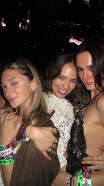 🔥 Charlotte lawrence page leaked private photo uncensored full