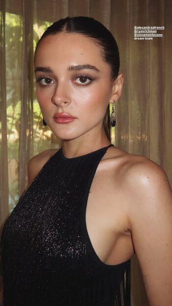 🔥 Charlotte lawrence page leaked private photo uncensored full
