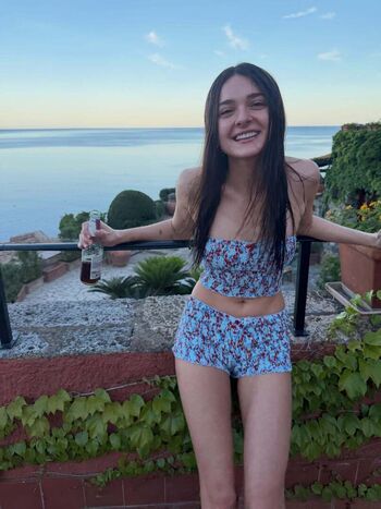 🔥 Charlotte lawrence leaked private photo uncensored full