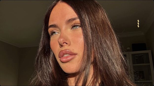 🔥 Clarissa bea page leaked private photo uncensored full