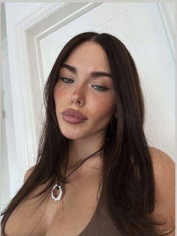 🔥 Clarissa bea page leaked private photo uncensored full