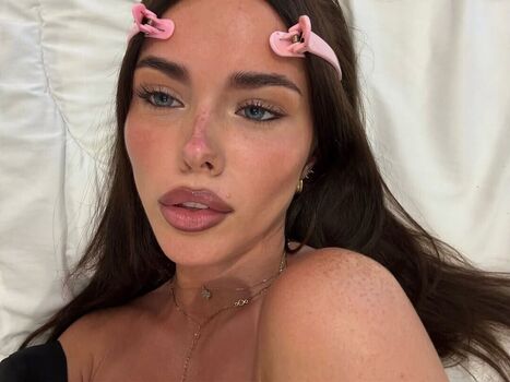 🔥 Clarissa bea page leaked private photo uncensored full