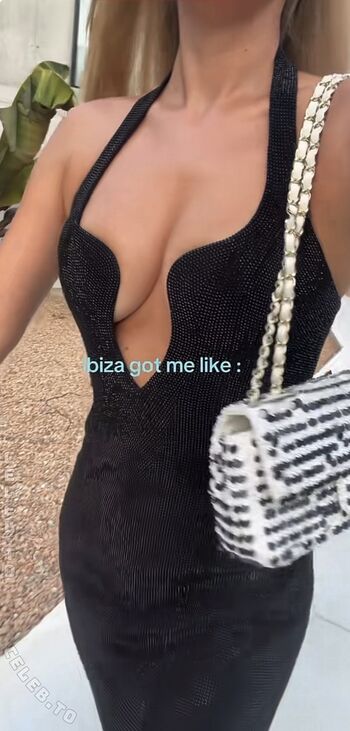 🔥 Dagi bee  page leaked private photo uncensored full