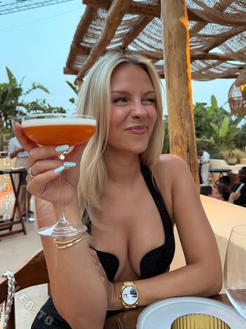 🔥 Dagi bee  page leaked private photo uncensored full