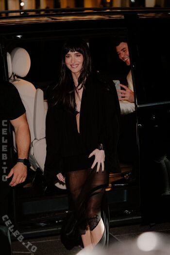🔥 Dakota johnson page leaked private photo uncensored full