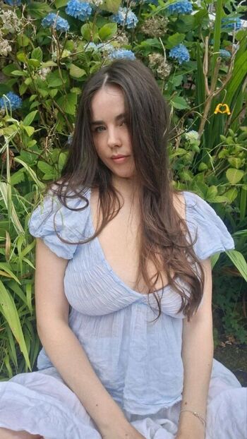 🔥 Daniimee  page leaked private photo uncensored full