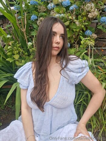🔥 Daniimee  page leaked private photo uncensored full
