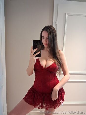 🔥 Daniimee  page leaked private photo uncensored full