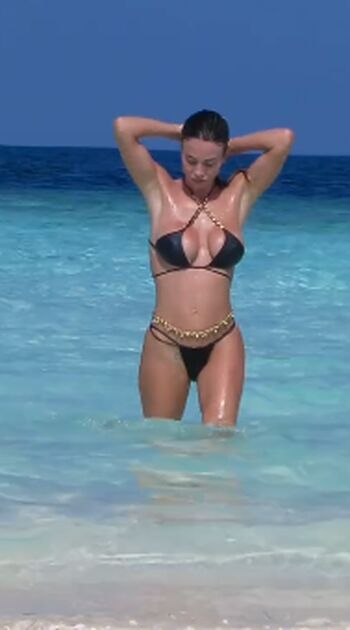 🔥 Diletta leotta  page leaked private photo uncensored full