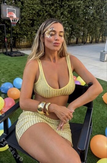 🔥 Diletta leotta  page leaked private photo uncensored full