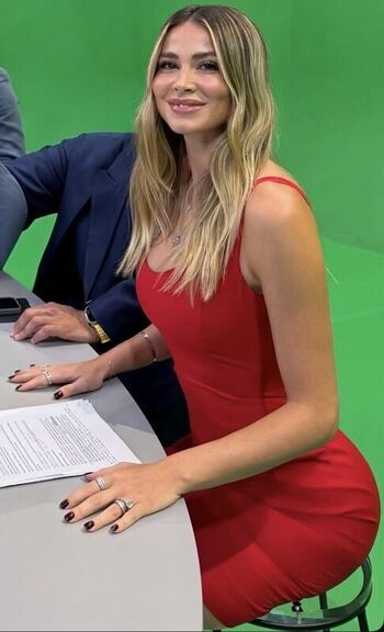 🔥 Diletta leotta  page leaked private photo uncensored full