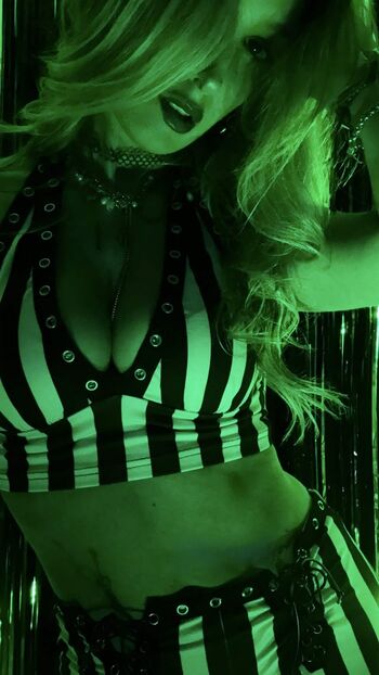 🔥 Djmissshelton  page leaked private photo uncensored full