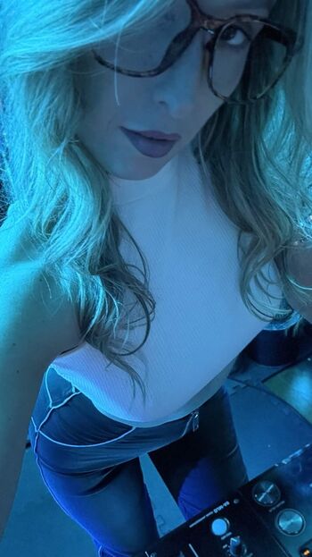 🔥 Djmissshelton  page leaked private photo uncensored full