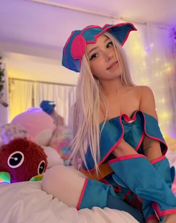 🔥 Dollblush leaked private photo uncensored full