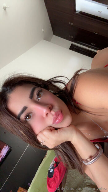 🔥 Domevelezzz leaked private photo uncensored full