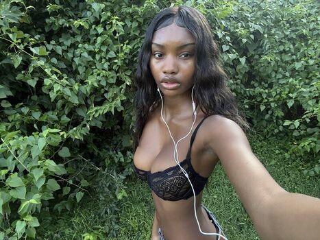 🔥 Dulcemoonvip page leaked private photo uncensored full