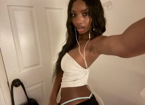 🔥 Dulcemoonvip page leaked private photo uncensored full