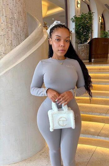 🔥 Eliizabeth robinson leaked private photo uncensored full