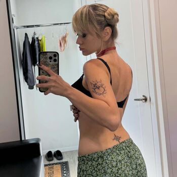 🔥 Ella ballentine page leaked private photo uncensored full
