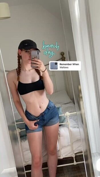 🔥 Em cavell leaked private photo uncensored full