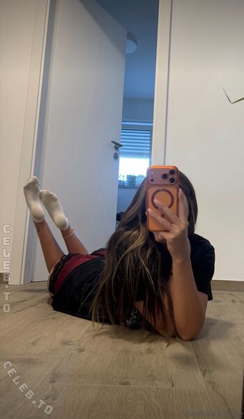 🔥 Emiliaaa rose leaked private photo uncensored full