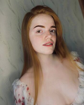 🔥 Emiliacutiee leaked private photo uncensored full