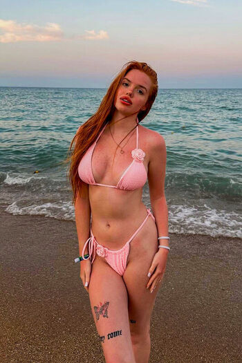 🔥 Emiliacutiee leaked private photo uncensored full