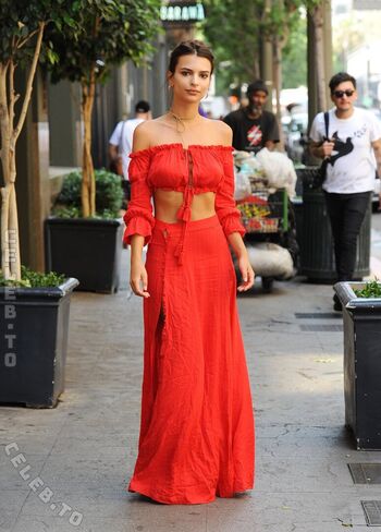 🔥 Emily ratajkowski  page leaked private photo uncensored full