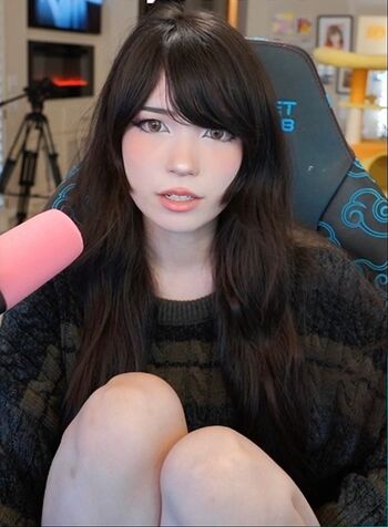 🔥 Emiru  page leaked private photo uncensored full