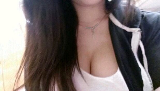 🔥 Emiru leaked private photo uncensored full