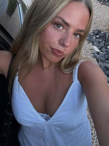 🔥 Emmi butler page leaked private photo uncensored full