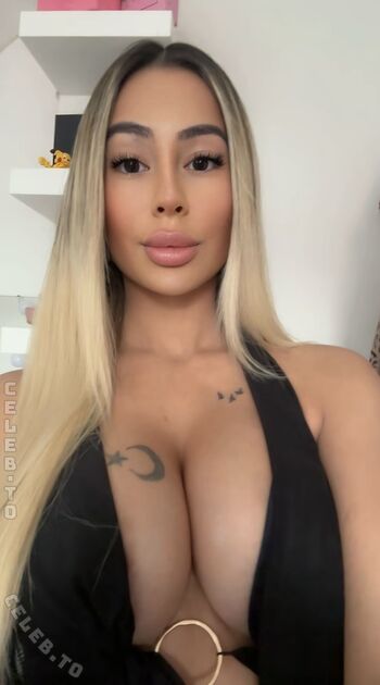 🔥 Esleem  page leaked private photo uncensored full
