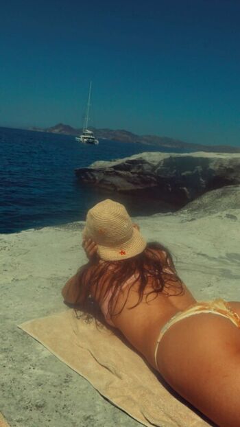 🔥 Ester dobrik page leaked private photo uncensored full