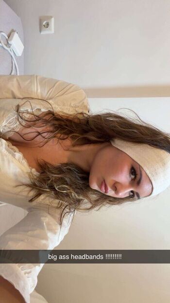 🔥 Ester dobrik page leaked private photo uncensored full